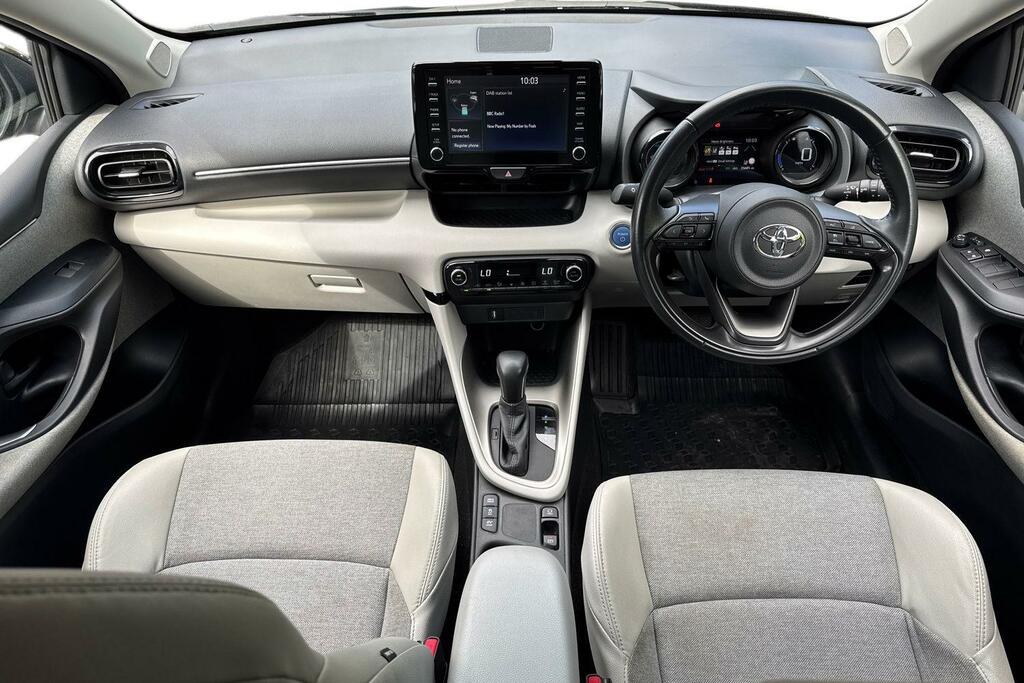 Toyota Yaris 1.5 Vvt-h Excel Hatchback Hybrid E-cvt SY71YOX Black #5
