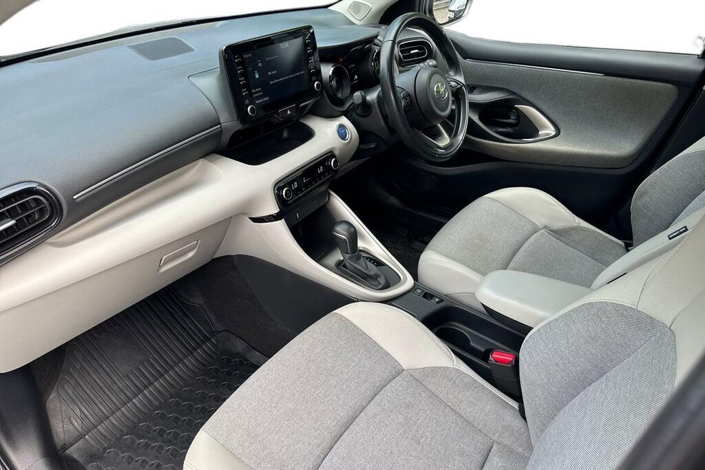 Toyota Yaris 1.5 Vvt-h Excel Hatchback Hybrid E-cvt SY71YOX Black #6