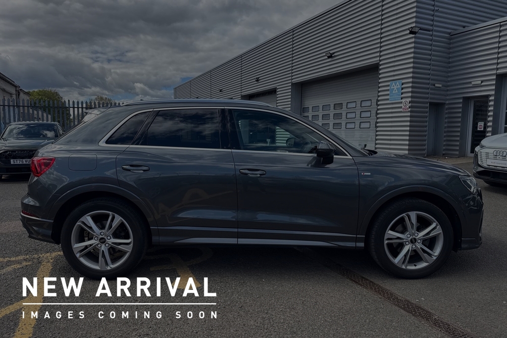 Audi Q3 S Line 35 Tfsi 150 Ps S Tronic ST73OYB Grey #4
