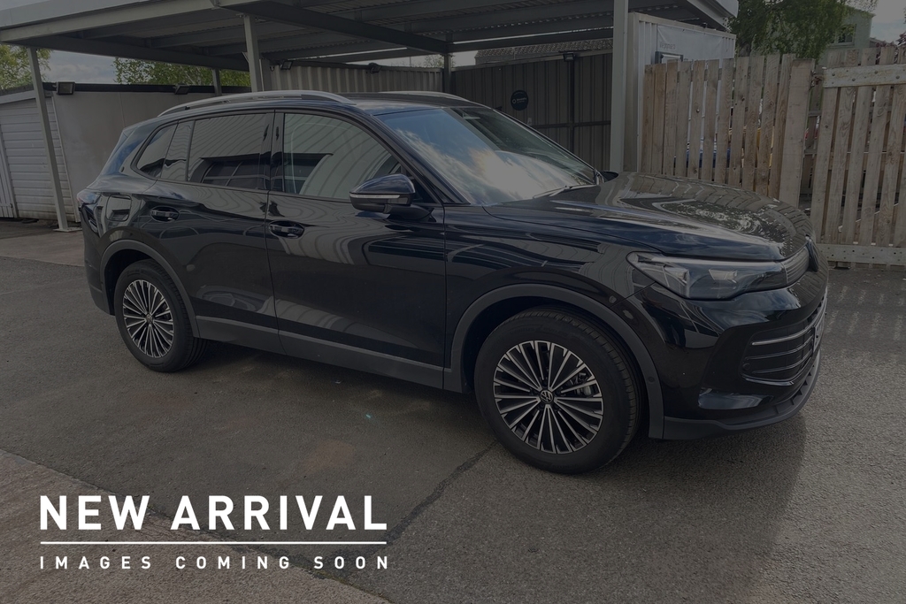 Volkswagen Tiguan 2.0 Tdi Match Dsg ST26AZV Black #3