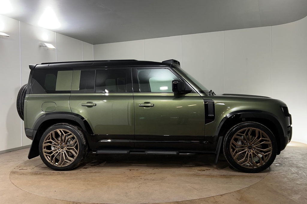 Land Rover Defender 110 D350 110 X-dynamic Hse SL26RXK Green #5