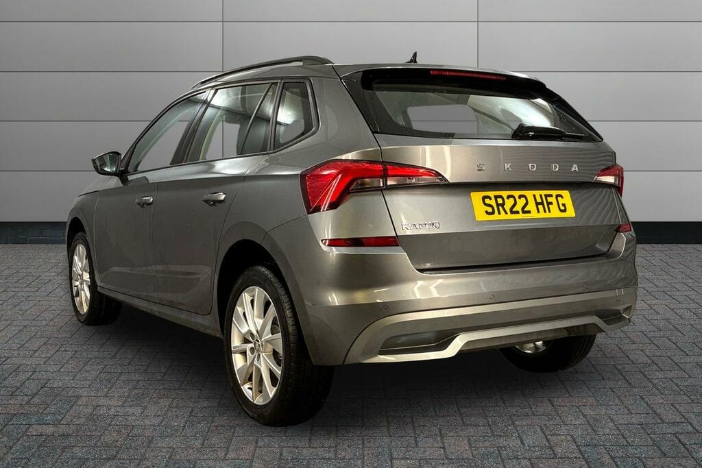 Skoda Kamiq 1.0 Tsi 110 Se SR22HFG Grey #3