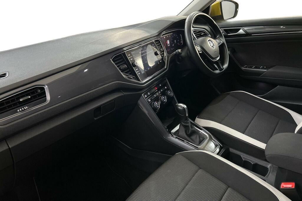 Volkswagen T-Roc 1.5 Tsi Evo Sel Dsg BV71VKS Yellow #2
