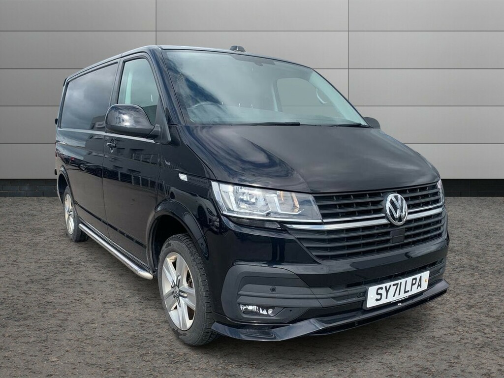 Volkswagen Transporter 2.0 Tdi 110 Highline Van SY71LPA Black #2