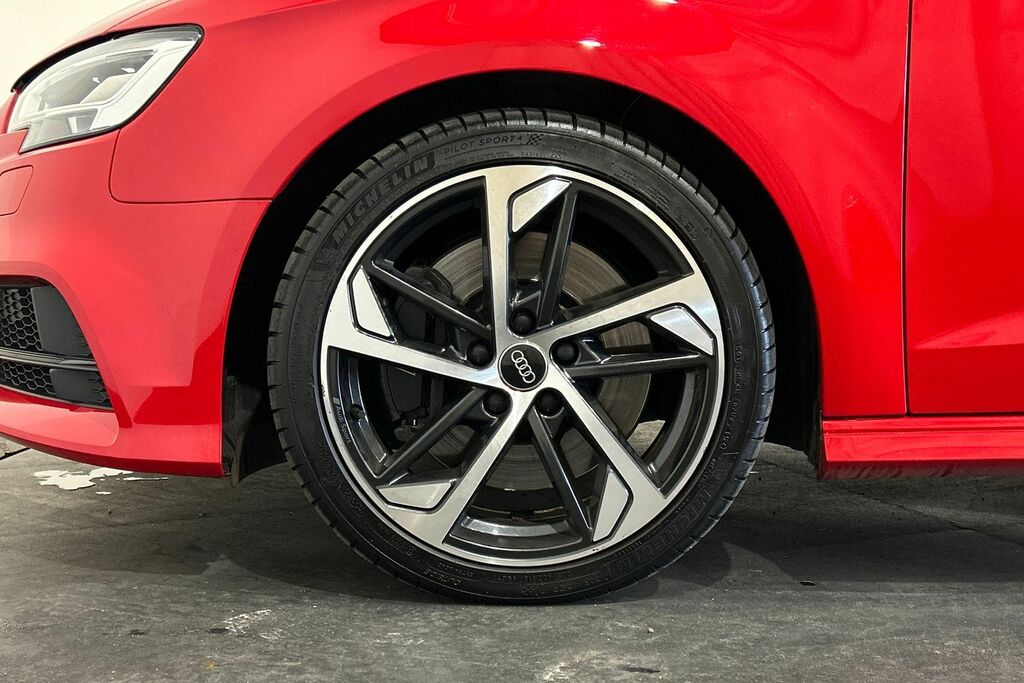 Audi S3 Black Edition Tfsi 300 Ps S Tronic SV20XRJ Red #5