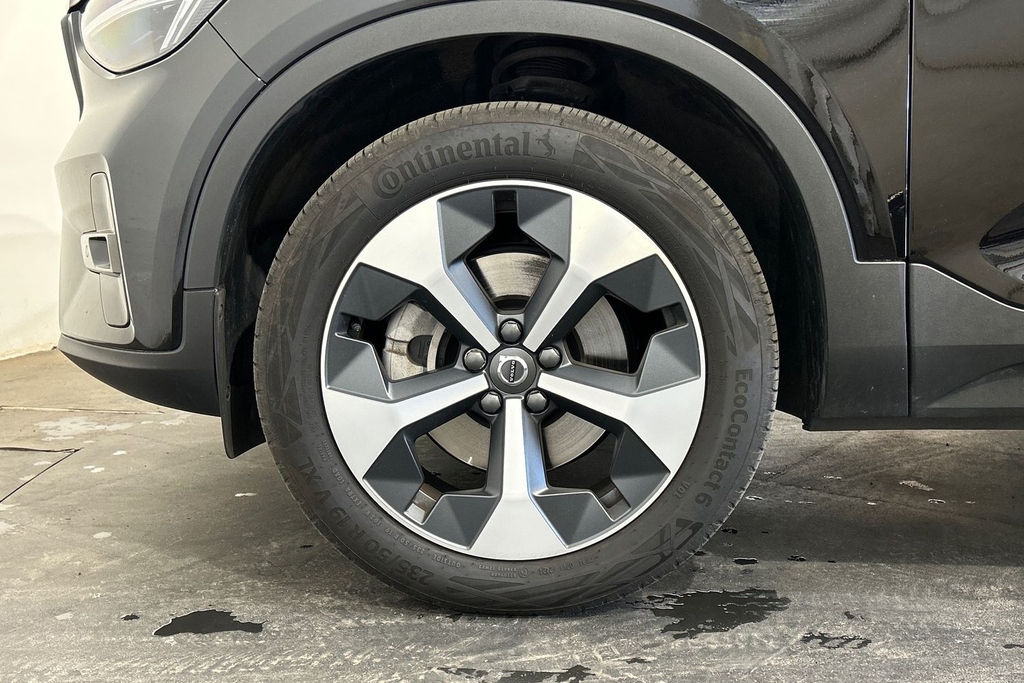 Volvo XC40 2.0 B3p Plus Dark FMZ3526 Black #5