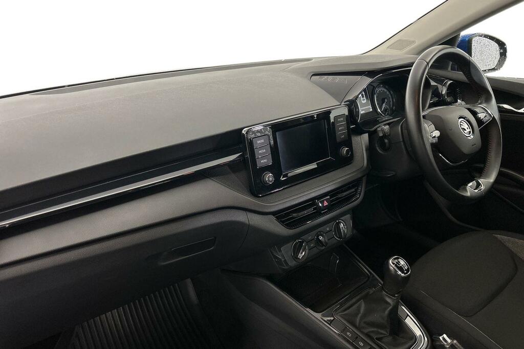 Skoda Fabia 1.0 Tsi 110 Se Comfort SW72PMX Blue #2