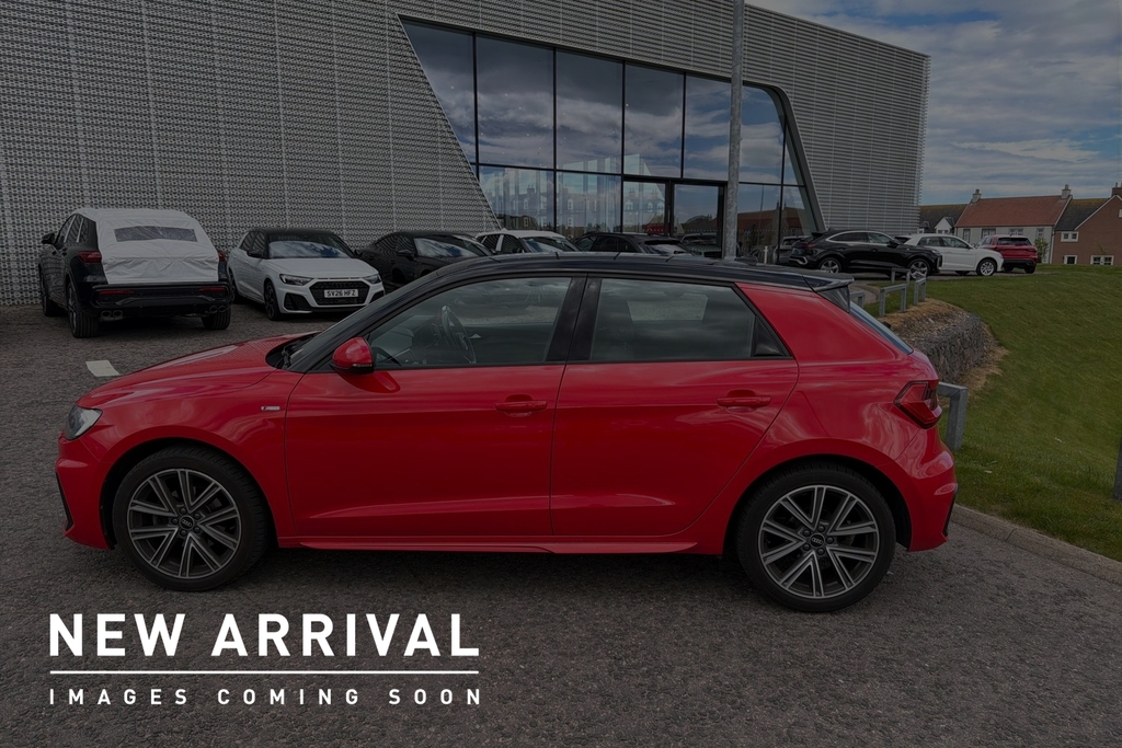 Audi A1 S Line 30 Tfsi 110 Ps 6-Speed SW21ODN Red #4
