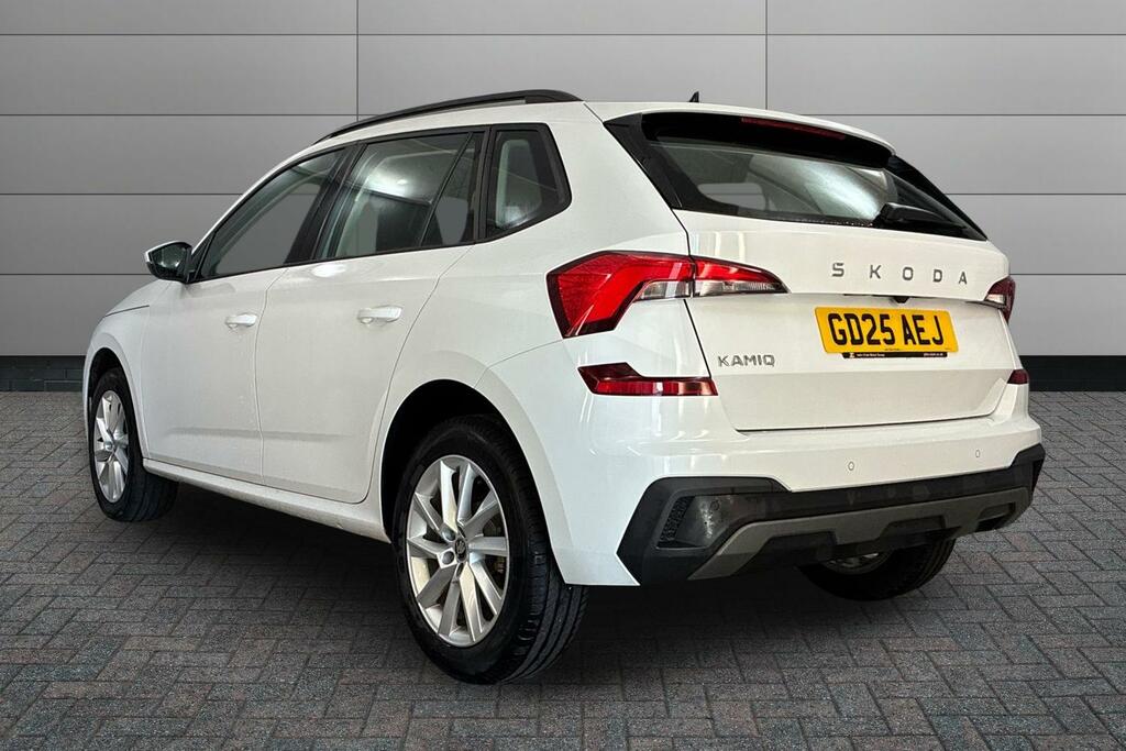Skoda Kamiq 1.0 Tsi 95 Se Edition GD25AEJ White #3