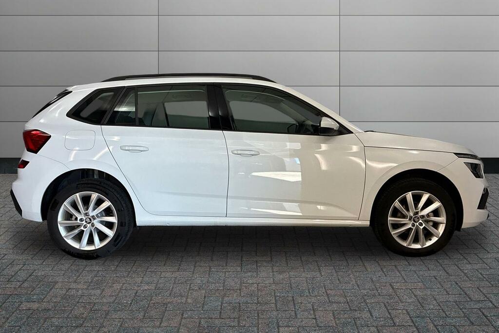 Skoda Kamiq 1.0 Tsi 95 Se Edition GD25AEJ White #4