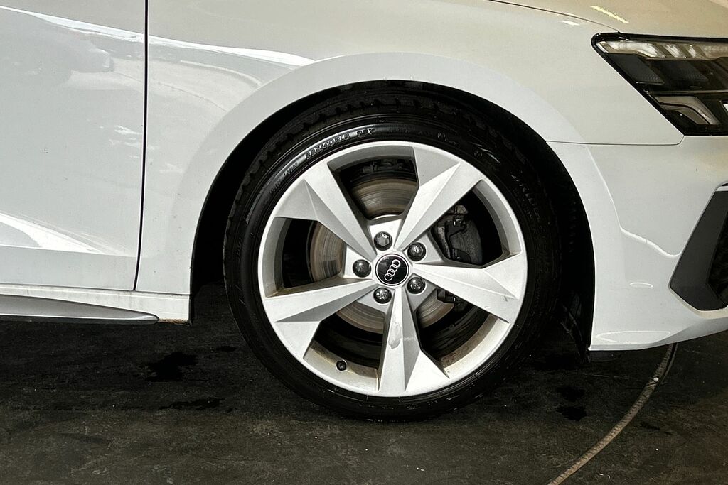 Audi A3 S Line 35 Tfsi 150 Ps S Tronic SW21HYF White #5