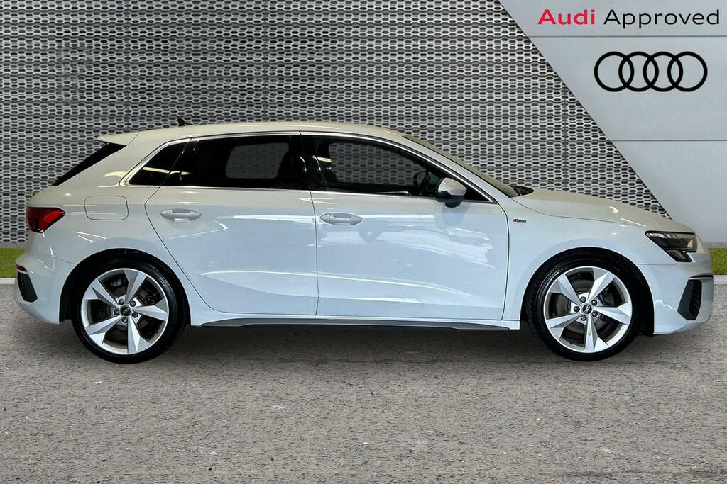 Audi A3 S Line 35 Tfsi 150 Ps S Tronic SW21HYF White #4