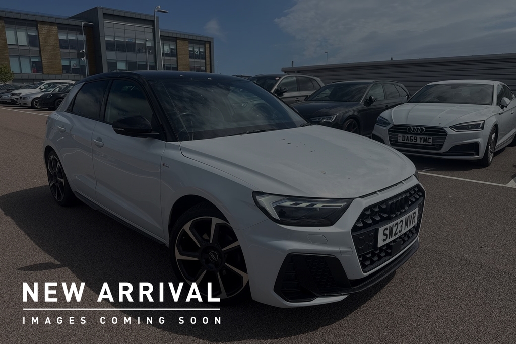 Audi A1 My23.5 Black Edition 30 Tfsi 110 Ps 6-Speed White