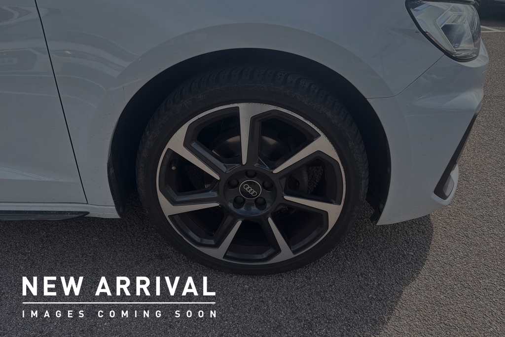 Audi A1 My23.5 Black Edition 30 Tfsi 110 Ps 6-Speed SW23MVR White #5