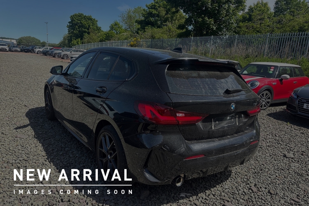 BMW 1 Series 1.5 118I M Sport Lcp Hatchback SR73KHG Black #3