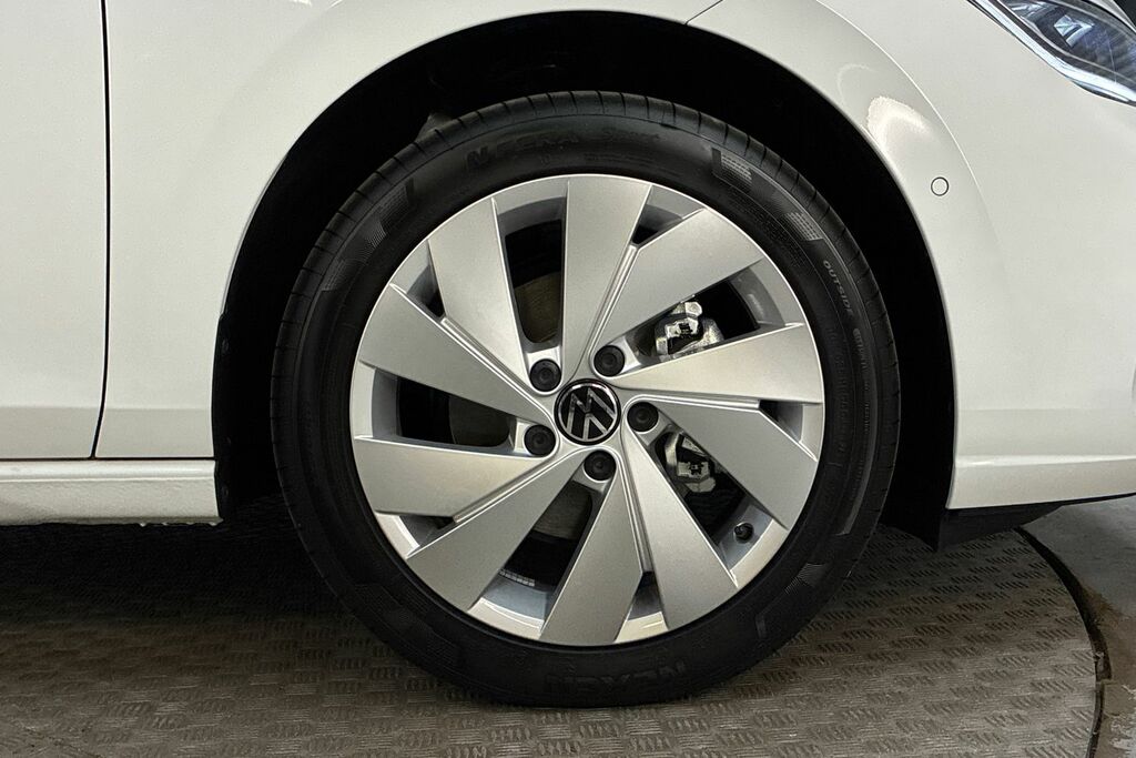 Volkswagen Golf 1.5 Tsi 150 Match White #5