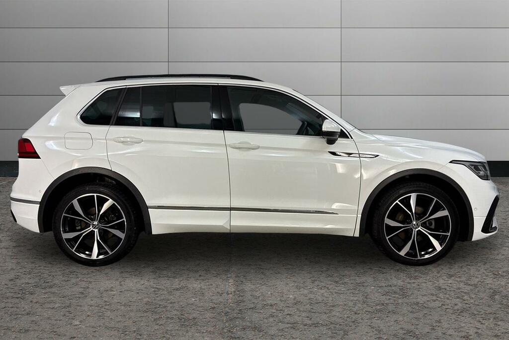 Volkswagen Tiguan 1.5 Tsi 150 R-line Dsg SR22HHZ White #4