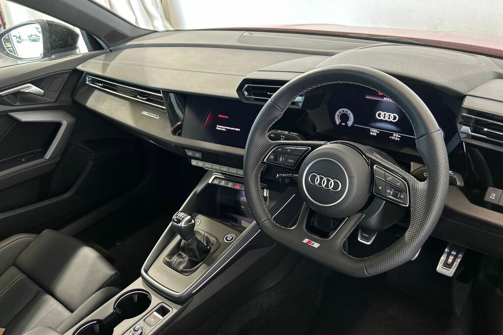 Audi A3 Black Edition 35 Tfsi 150 Ps 6-Speed Red #6