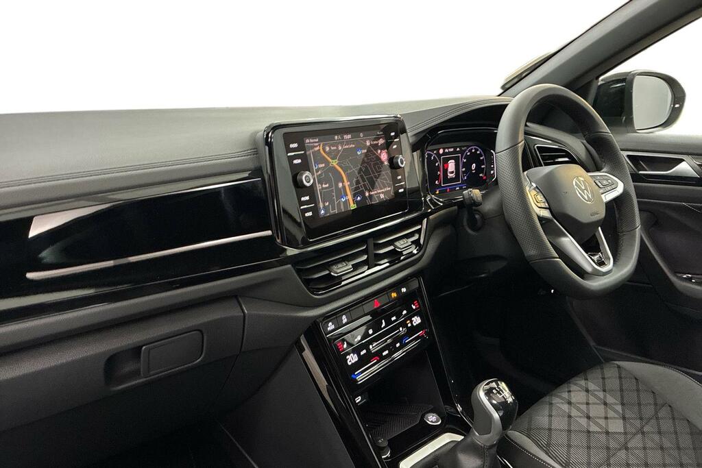 Volkswagen T-Roc 1.5 Tsi Black Edition Plus ST26LCO White #2