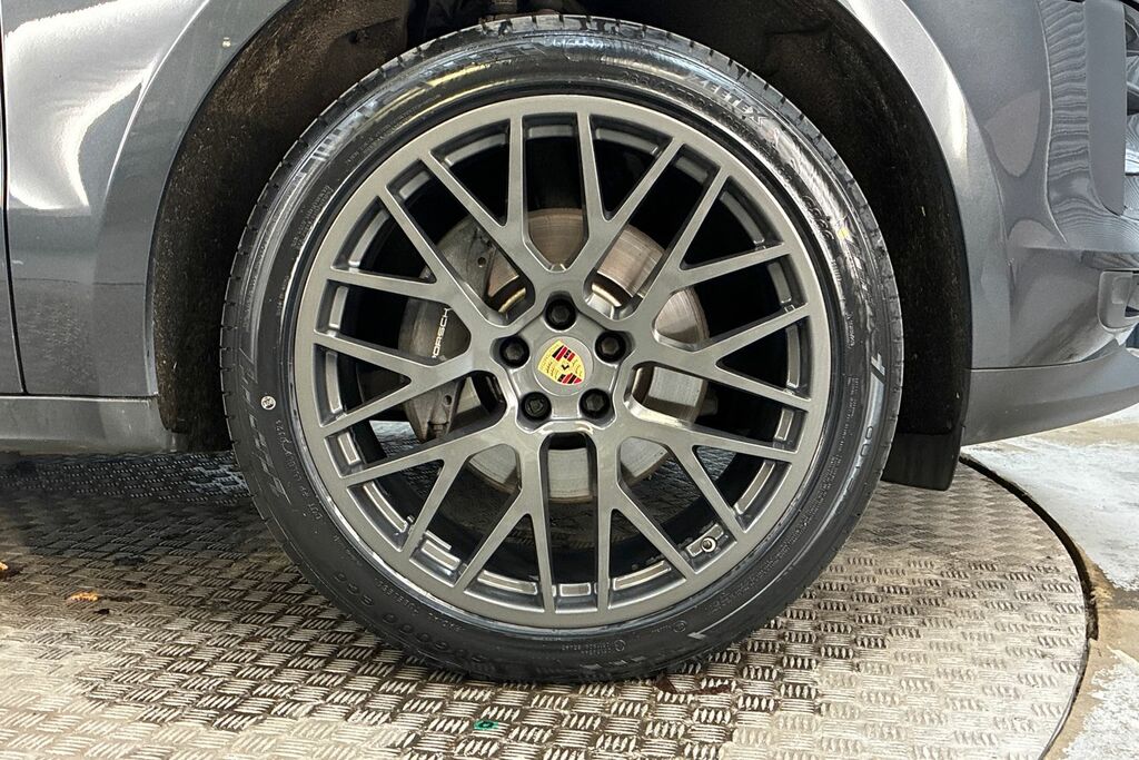 Porsche Macan 5dr Pdk SD69SYA Grey #5