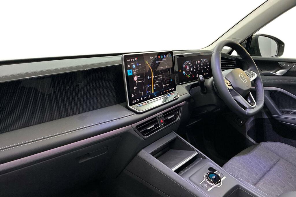 Volkswagen Tiguan 1.5 Etsi 150 Match Dsg ST26LGG Green #2