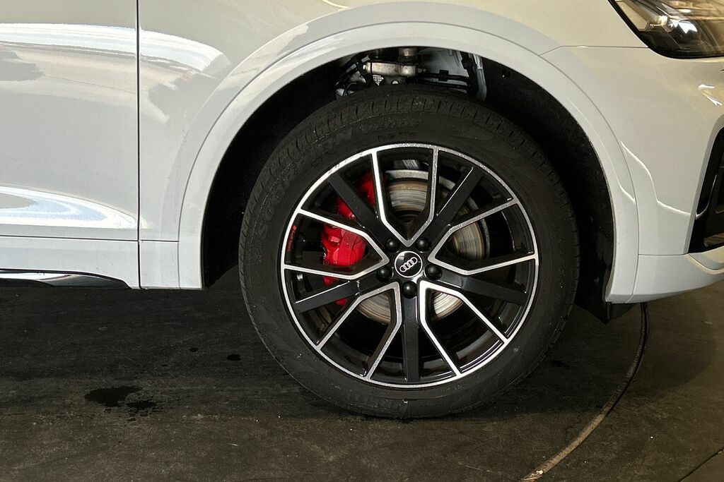 Audi Q5 Edition 1 45 Tfsi Quattro 265 Ps S Tronic SW71RZJ White #5