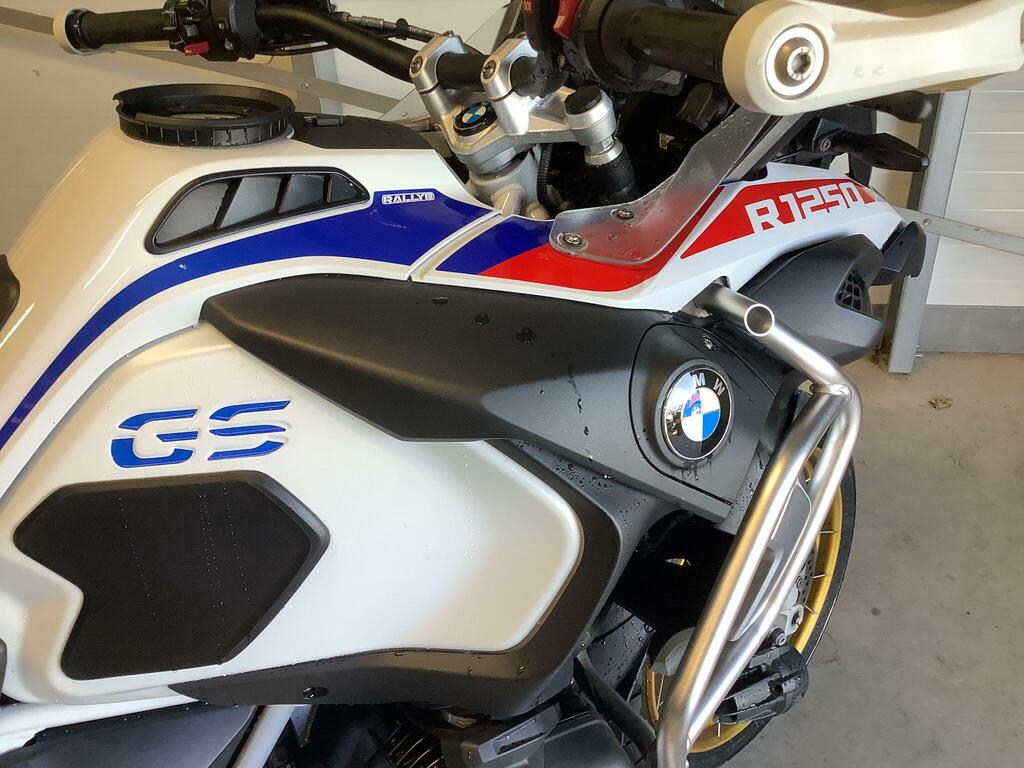   Panigale V4 Red #4