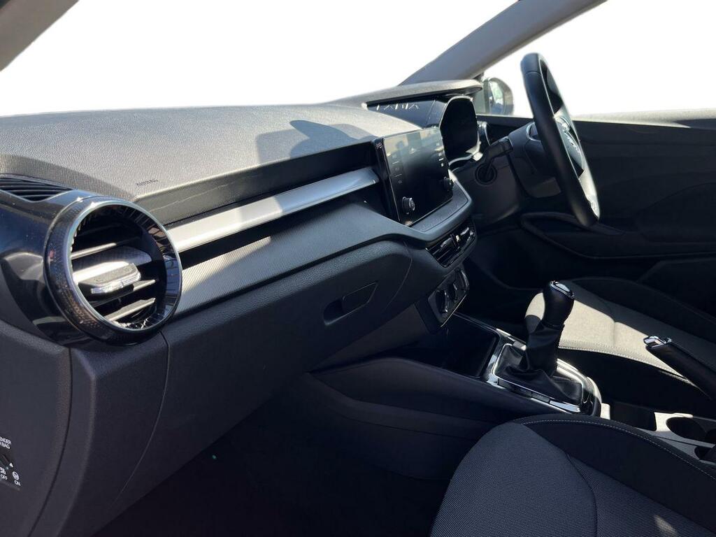 Skoda Fabia 1.0 Tsi 95Ps Colour Edition SV23RLX Silver #2