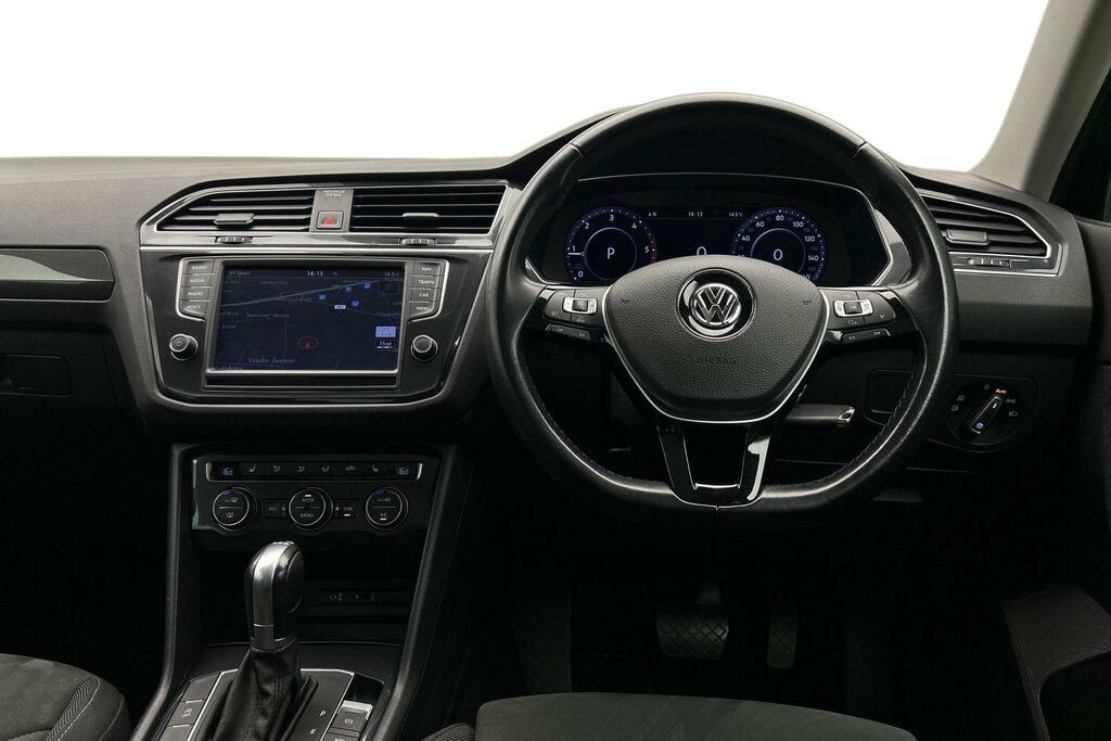 Volkswagen Tiguan 2.0 Tdi Bluemotion Tech Sel Suv Dsg 4Mo ET66KLK Black #5