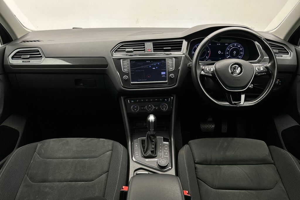 Volkswagen Tiguan 2.0 Tdi Bluemotion Tech Sel Suv Dsg 4Mo ET66KLK Black #4