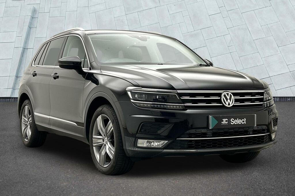 Volkswagen Tiguan 2.0 Tdi Bluemotion Tech Sel Suv Dsg 4Mo Black
