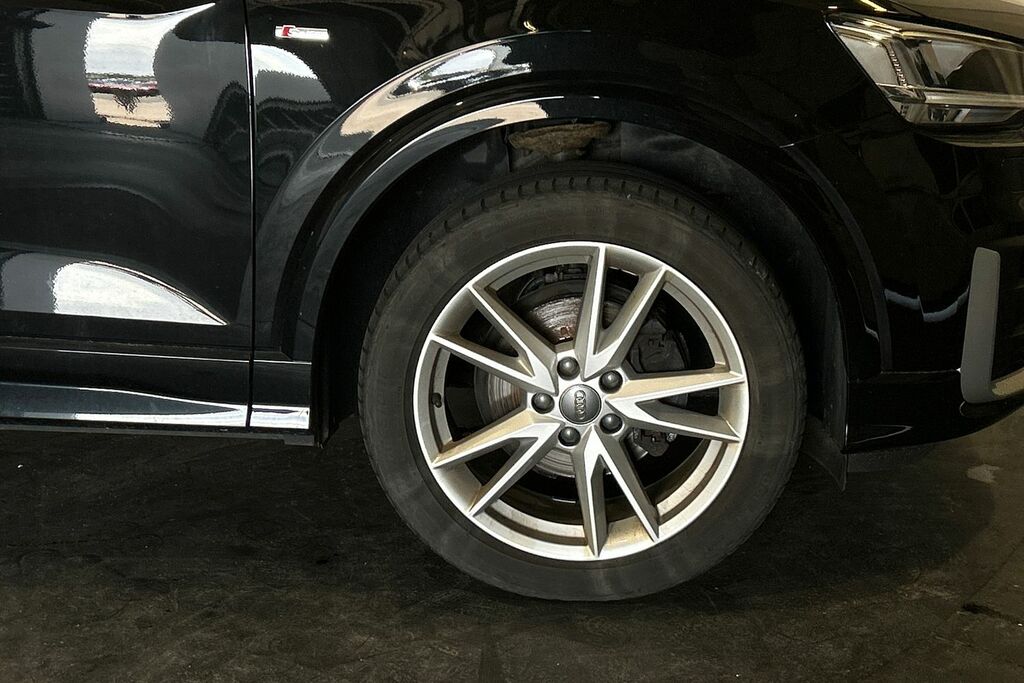 Audi Q2 S Line 35 Tfsi 150 Ps 6-Speed ST20GEJ Black #5