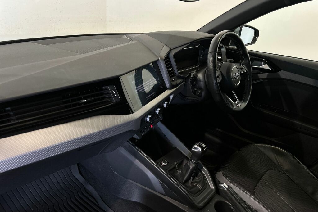 Audi A1 S Line 30 Tfsi 110 Ps 6-Speed SV21JCE Grey #2