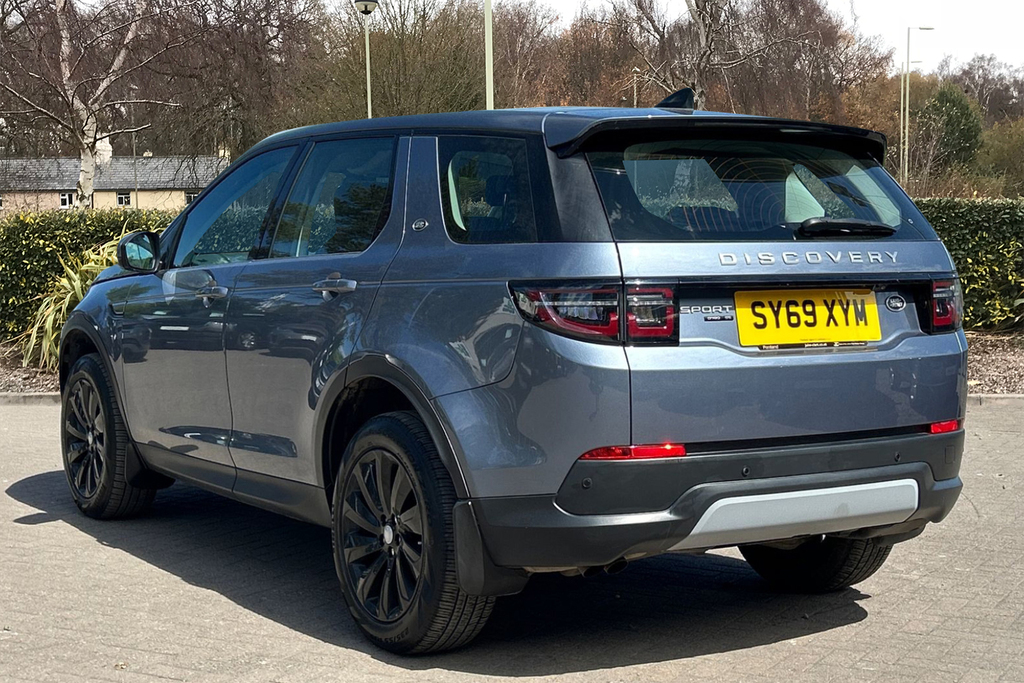 Land Rover Discovery Sport D180 Se SY69XYM Blue #2