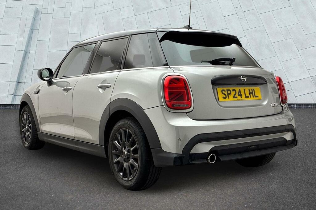 Mini Hatch 5-Door Cooper Classic SP24LHL Silver #2
