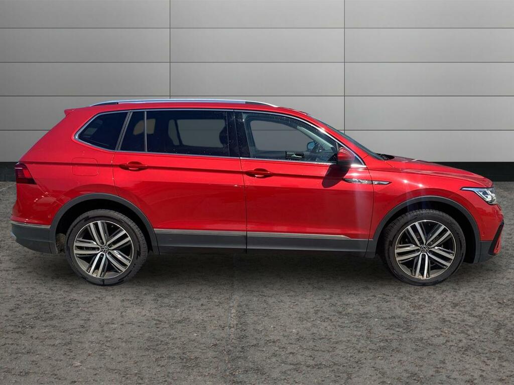 Volkswagen Tiguan Allspace 2.0 Tdi Elegance Dsg SY22XBT Red #4