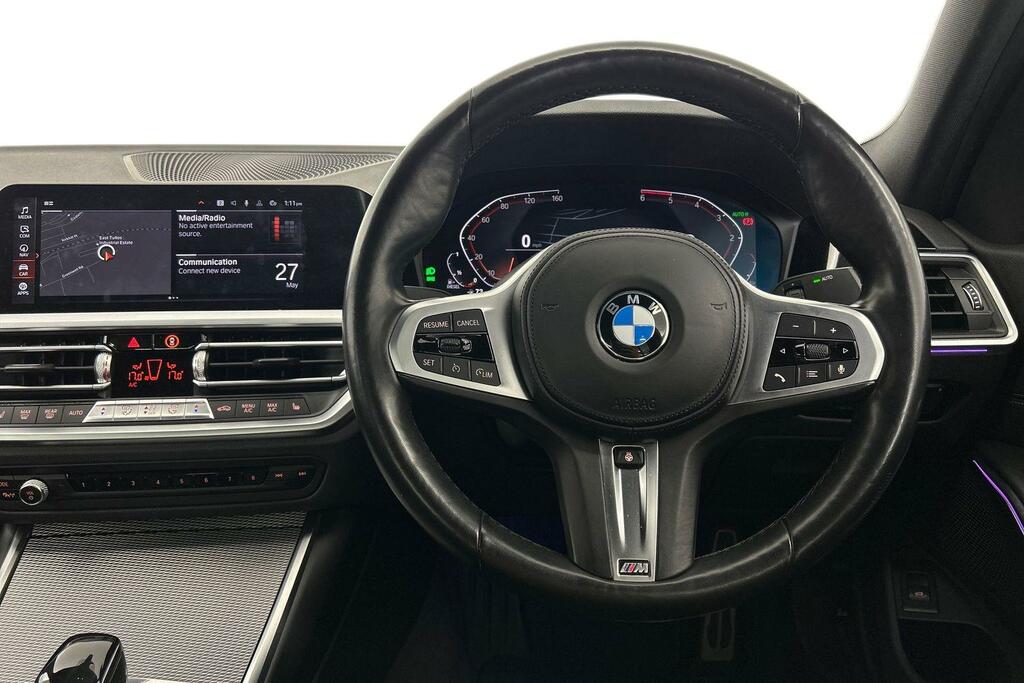 BMW 3 Series 318D M Sport Saloon YJ21CNH White #5