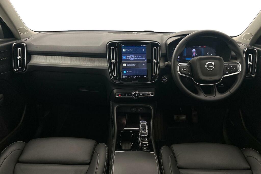 Volvo XC40 Ultimate, B4 Mild Hybrid, Dark CK23ZVY Silver #6