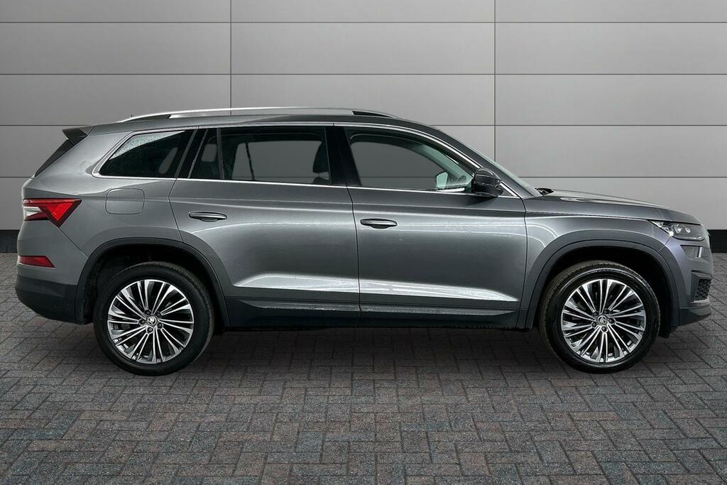 Skoda Kodiaq 2.0 Tdi Se L Executive 4X4 Dsg 7 Seat SV73RJY Grey #4