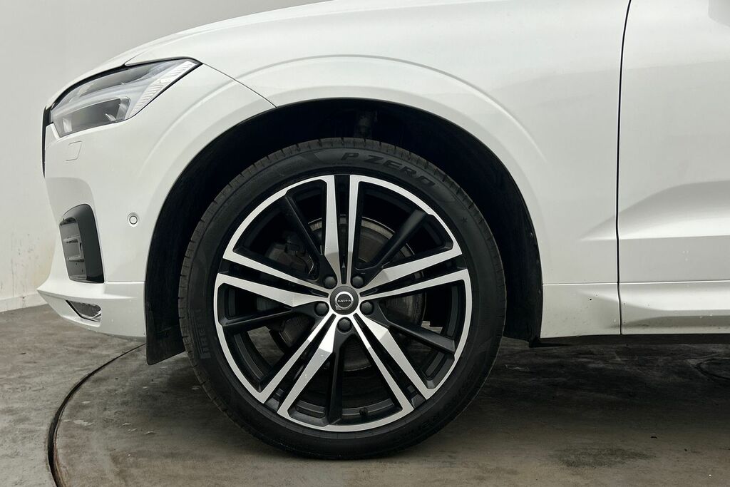 Volvo XC60 2.0 B4d R Design Awd Geartronic White #5