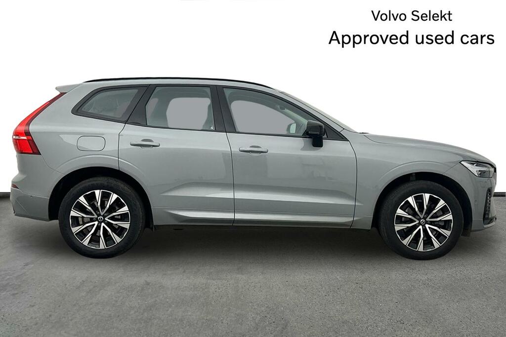 Volvo XC60 2.0 B5p Plus Dark Awd Geartronic CF23NBK Grey #4