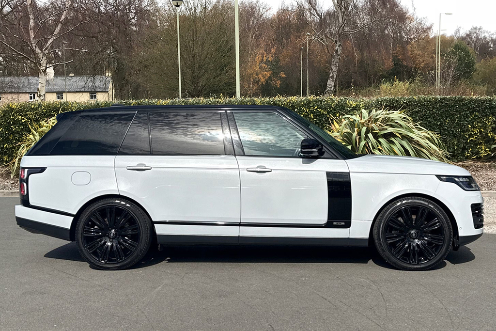 Land Rover Range Rover Sdv8 Lwb SK19SDY White #5
