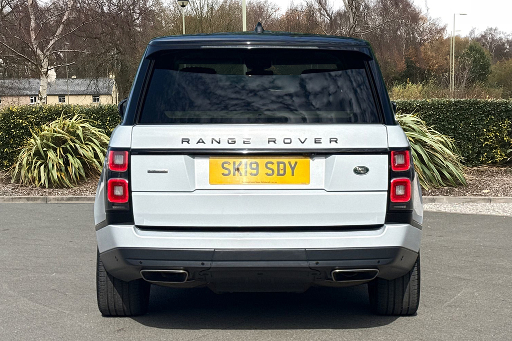 Land Rover Range Rover Sdv8 Lwb SK19SDY White #6