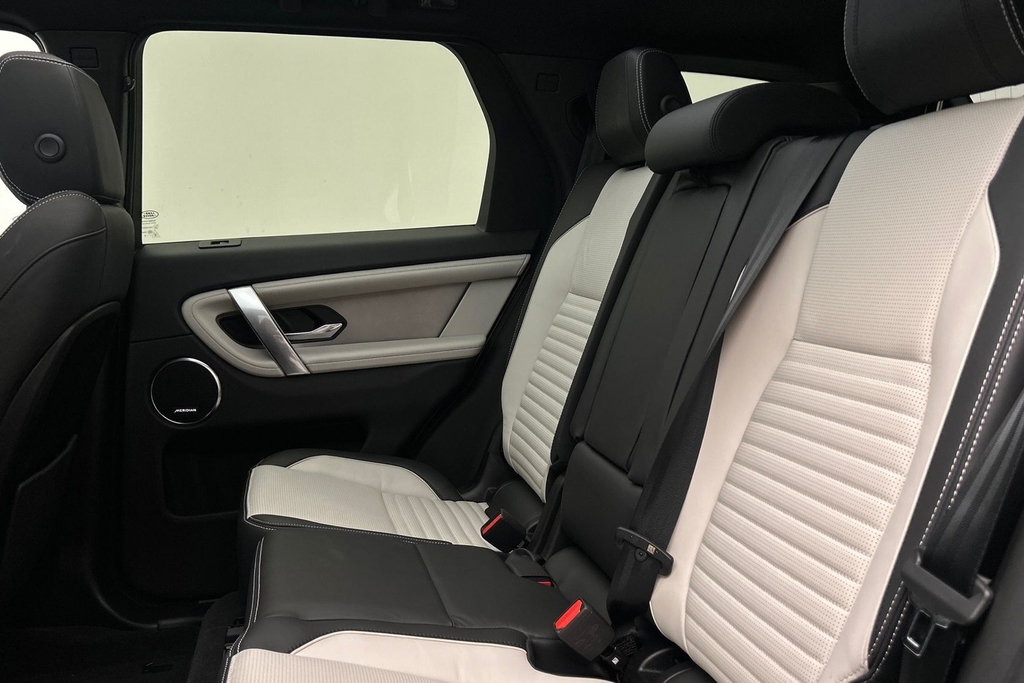 Land Rover Discovery Sport D200 Dynamic Hse KN25THG Grey #4