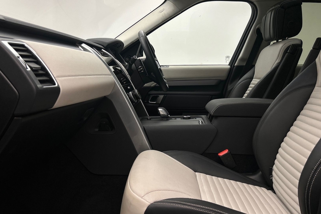 Land Rover Discovery D350 Dynamic Hse KS74ZWM Brown #3