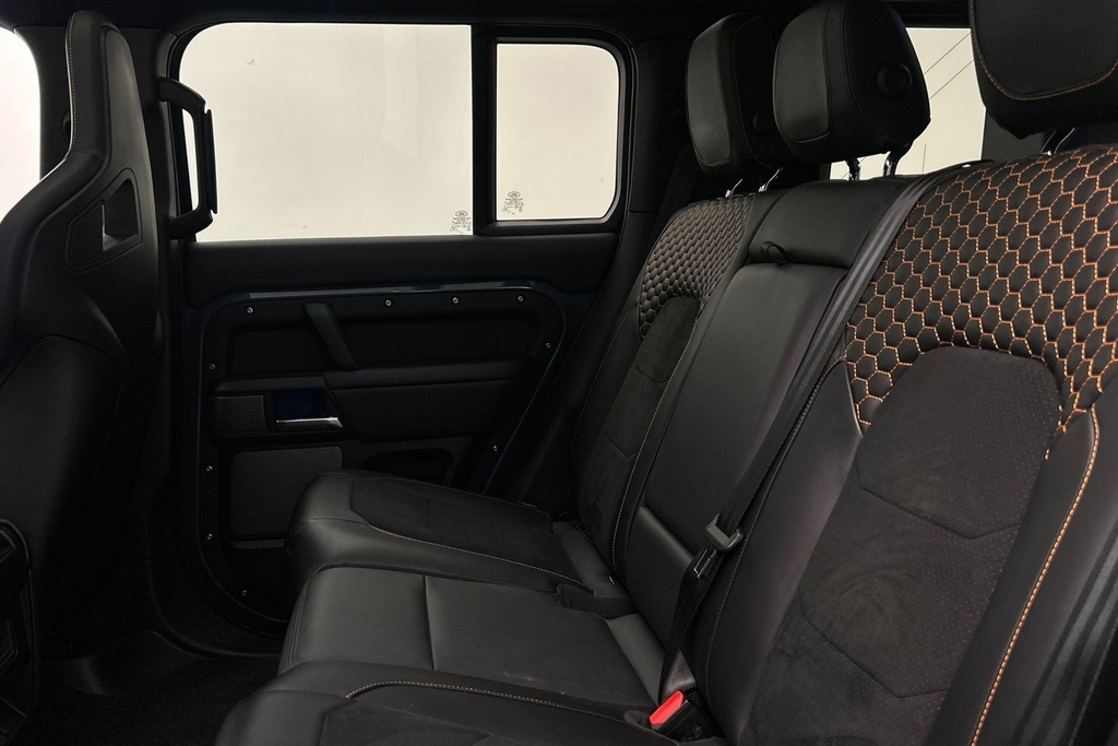 Land Rover Defender 110 D300 Hse SV73LTA Blue #4