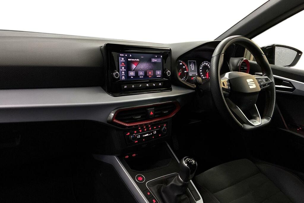 Seat Arona 1.0 Tsi 110 Fr Edition ST72DXJ Grey #2