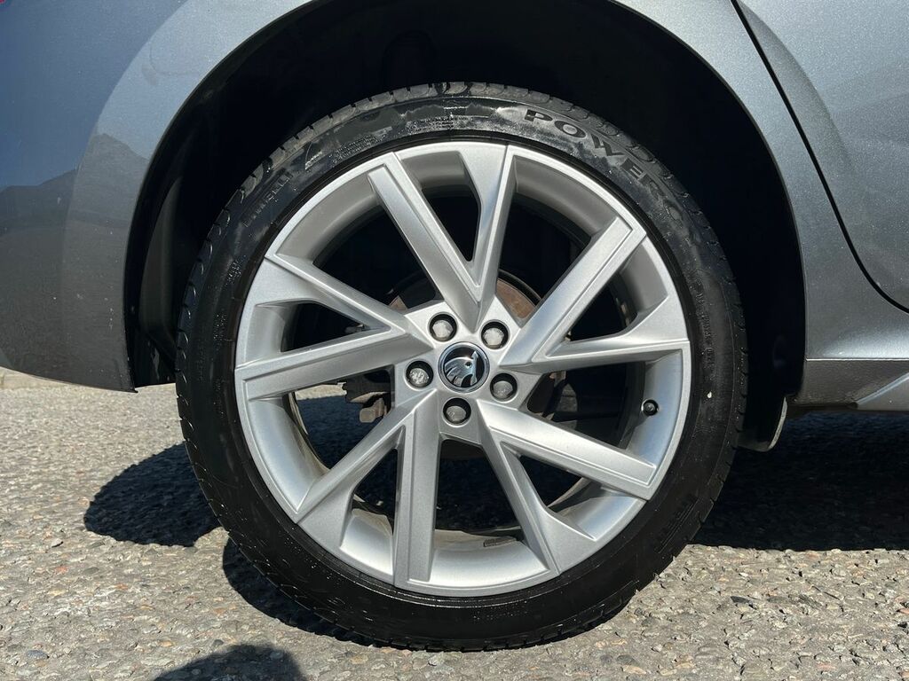 Skoda Kamiq 1.5 Tsi 150Ps Se L Executive Dsg MK23VHO Grey #5