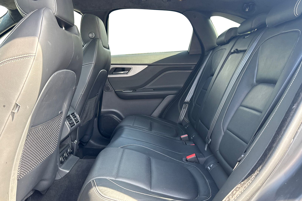 Jaguar F-Pace I4 R-sport Awd SR21XRO Black #4