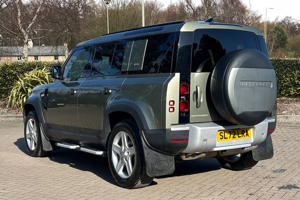 Land Rover Defender 110 D250 Se SL72LRA Green #2
